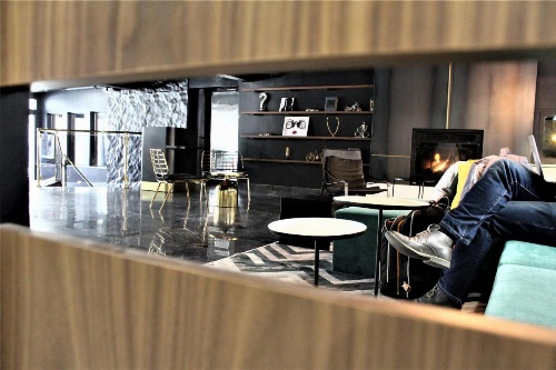 LELUX Hotel image 24