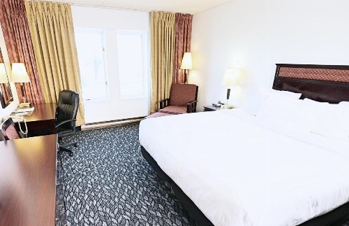 LELUX Hotel image 6
